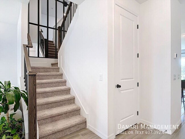 Building Photo - 1348 Sterling Pointe Dr
