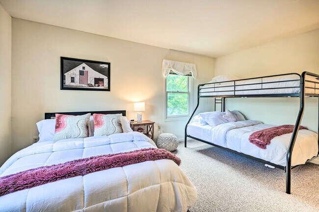 Building Photo - 9 Buford Ave