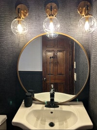 Building Photo - 32 Elm St