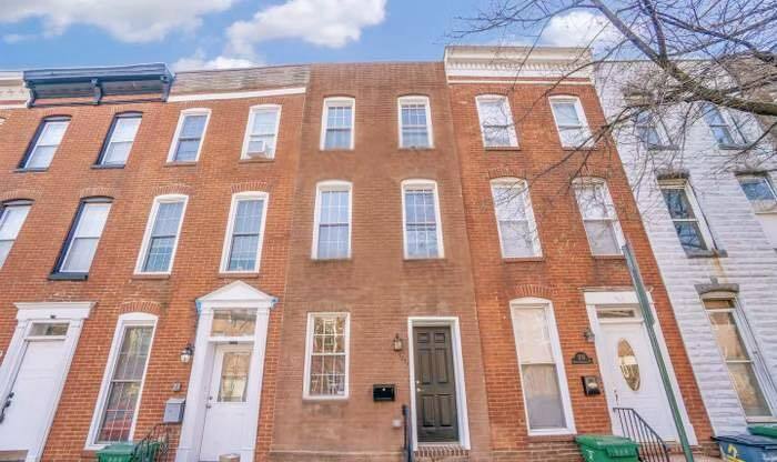 Building Photo - 1734 S Charles St