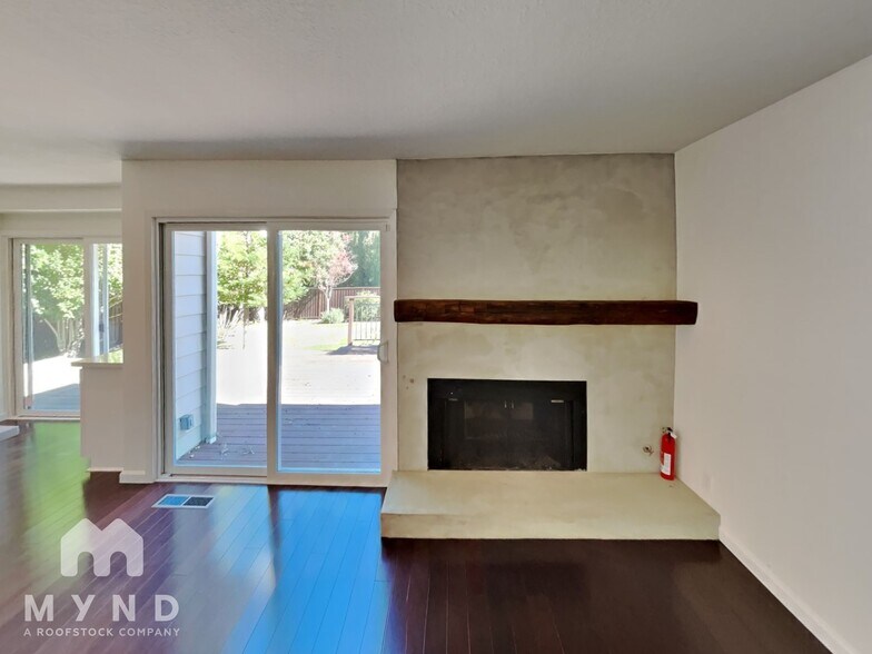 Building Photo - 990 Tera Ct