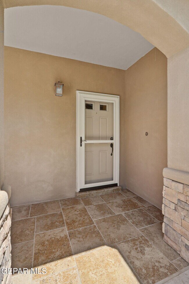 Building Photo - 5936 Anapaula Dr