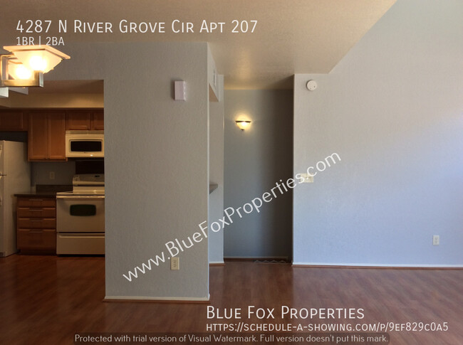 Building Photo - Beautiful Condo 10mins to UofA!
