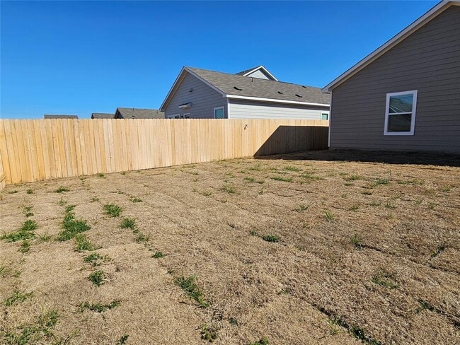 Building Photo - 418 Paddlefish Ln