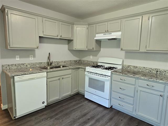 Building Photo - 4855 Kyledale Ct