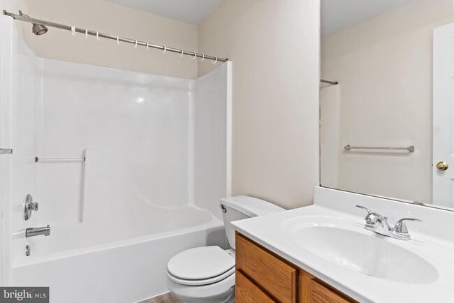 Building Photo - 118 Buckley Dr