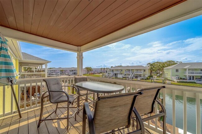 Building Photo - 5196 Beach Dr SE