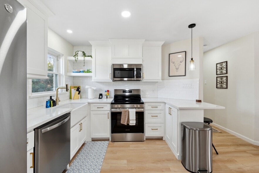 Building Photo - 434 Marilu St