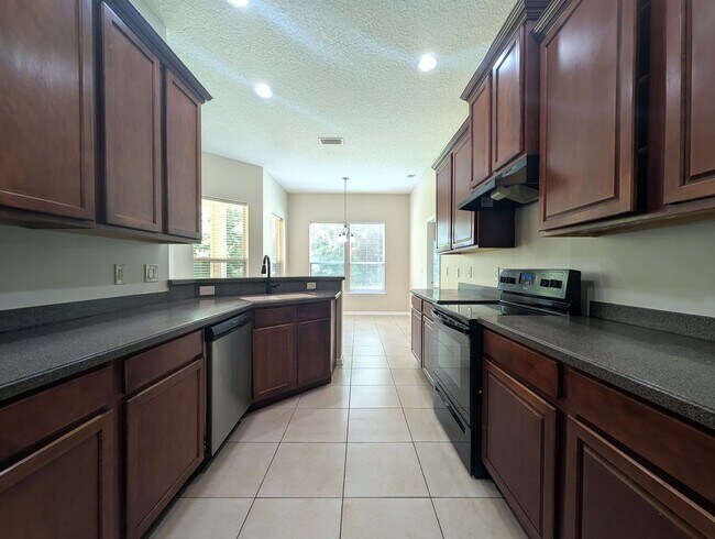 Building Photo - READY NOW!! Great 4 Bedroom, 2 Bath House with a HUGE yard - Near I-295 & Dunn with quick access ...