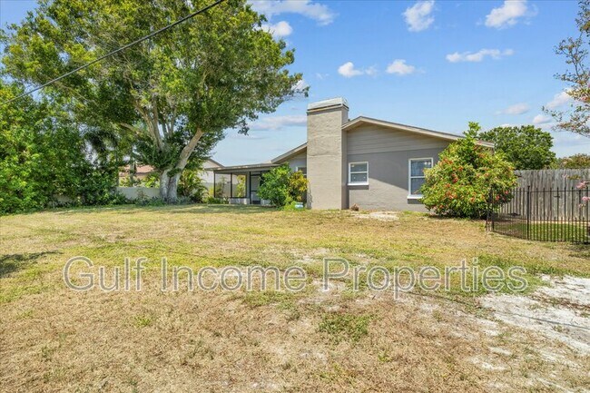 Building Photo - 8307 12th Ave Dr NW