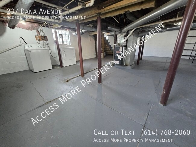 Building Photo - 237 Dana Ave