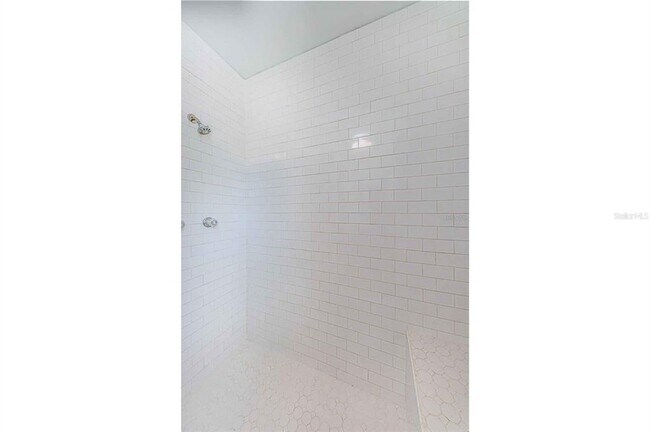 Building Photo - 1233 Sedeeva Cir S