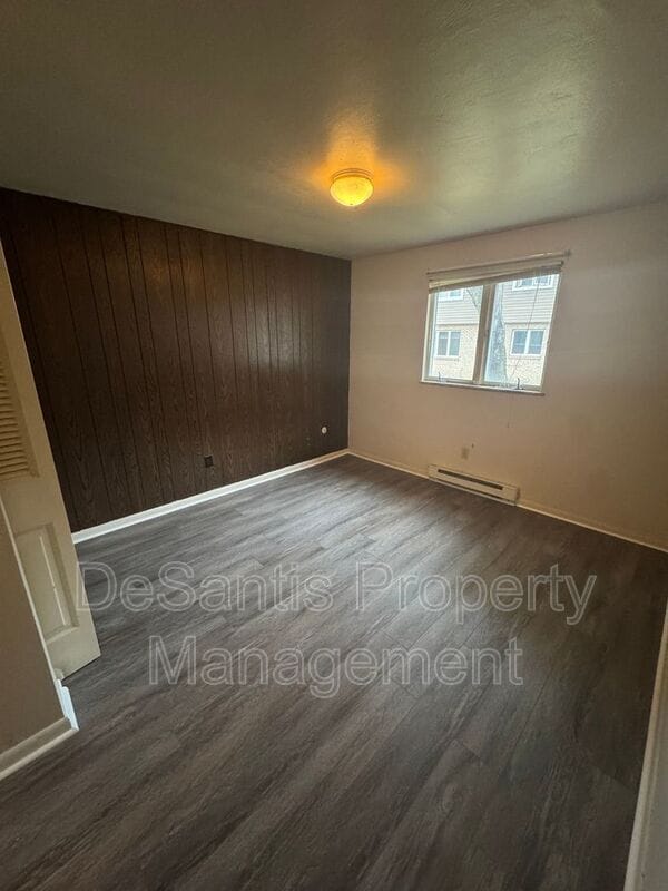 Building Photo - 310 Lunar Ln