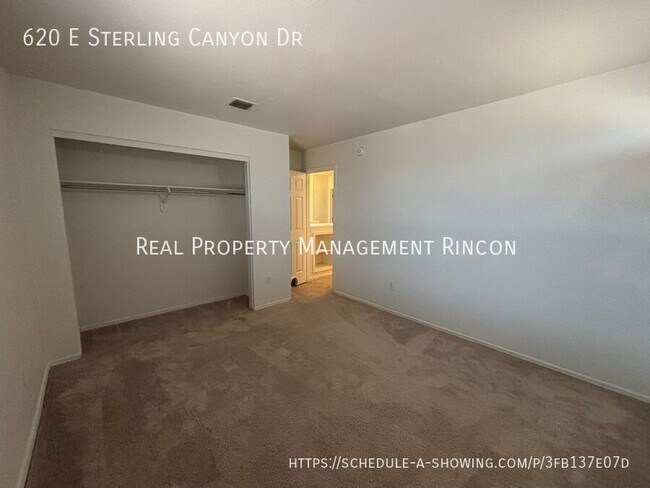 Building Photo - 620 E Sterling Canyon Dr
