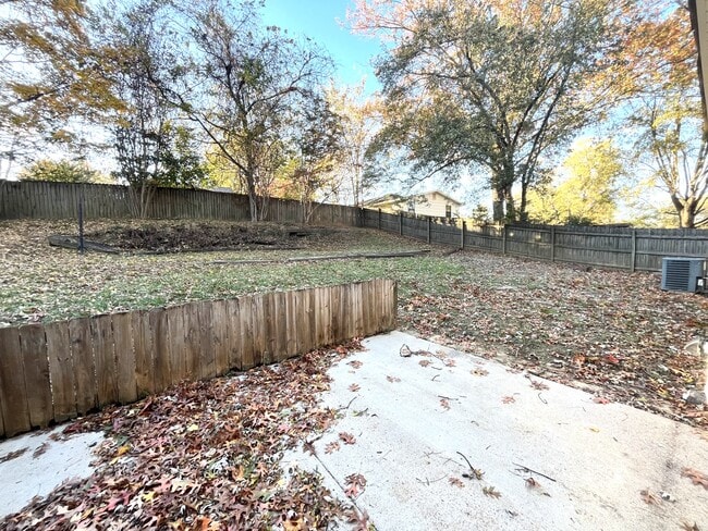 Building Photo - 97 Pecan St