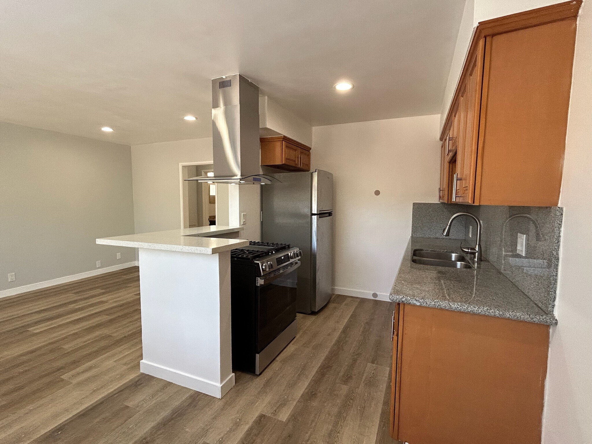 Building Photo - 3821 Rosemead Ave