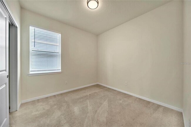 Building Photo - 2601 Blowing Breeze Ave