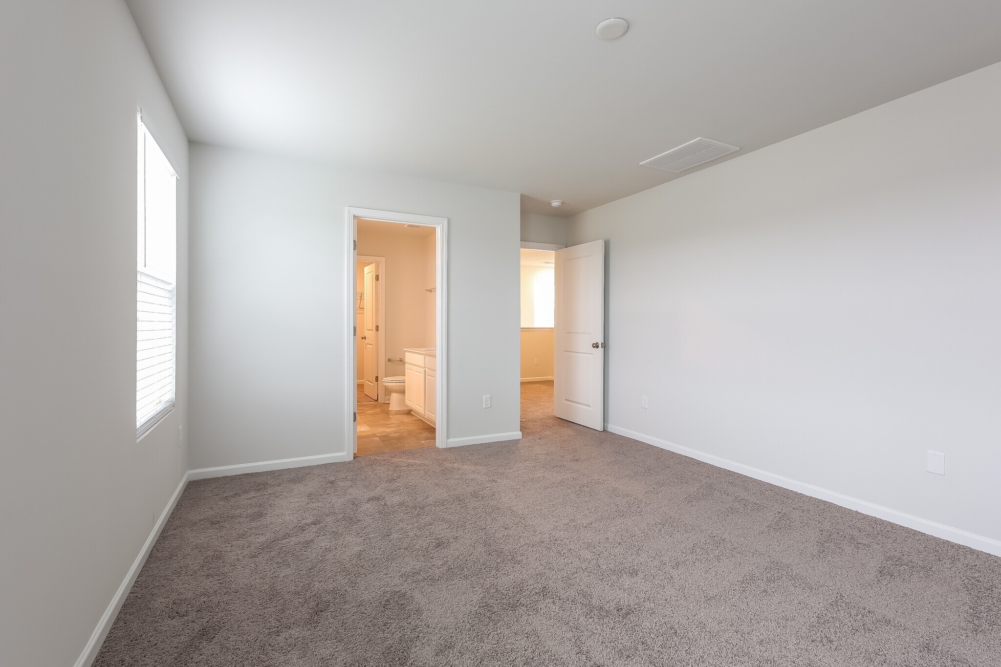 Building Photo - 346 Elevation Ct