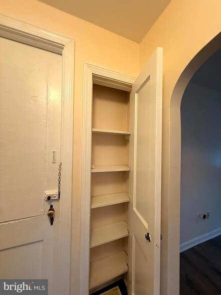 Building Photo - 4401 Bleigh Ave