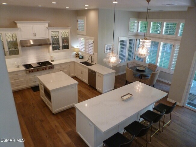 Building Photo - 48 Golden Glen Dr
