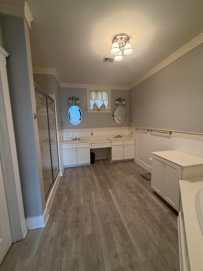 Building Photo - 1511 Tin Cup Ct