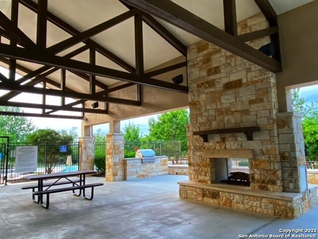 Building Photo - 7810 Creekshore Cove