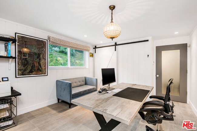 Building Photo - 16849 Adlon Rd