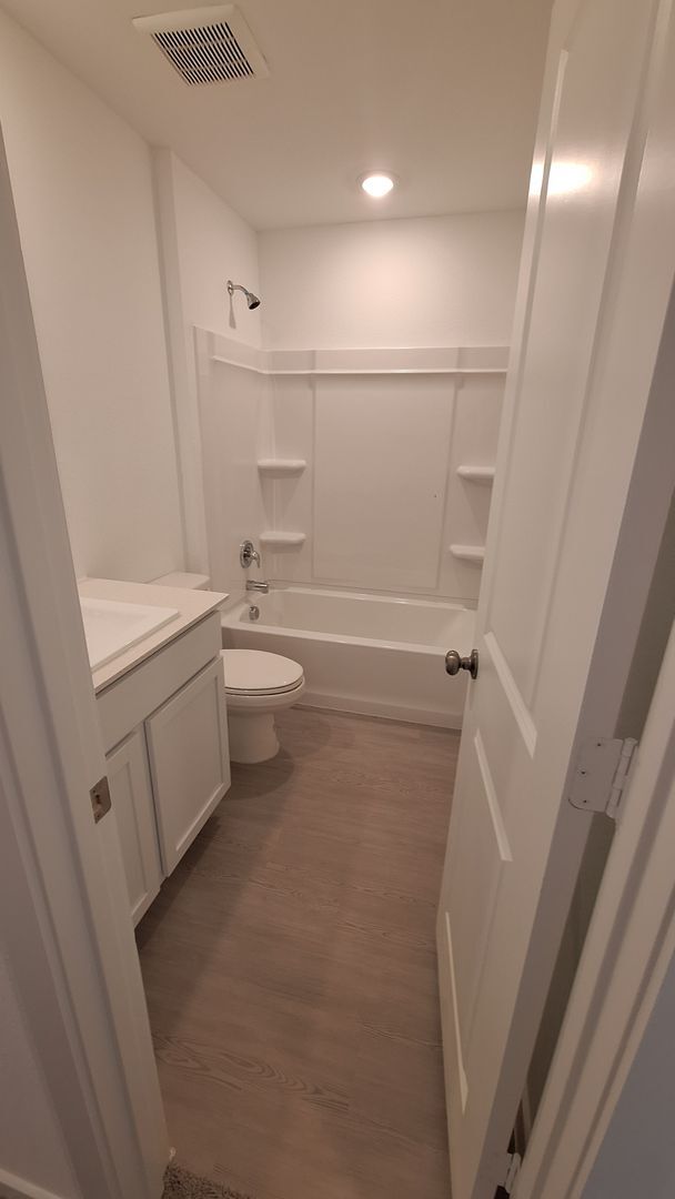 Building Photo - NEWLY BUILT 3 bedroom 2.5 Bath! *1.5 MONTH...