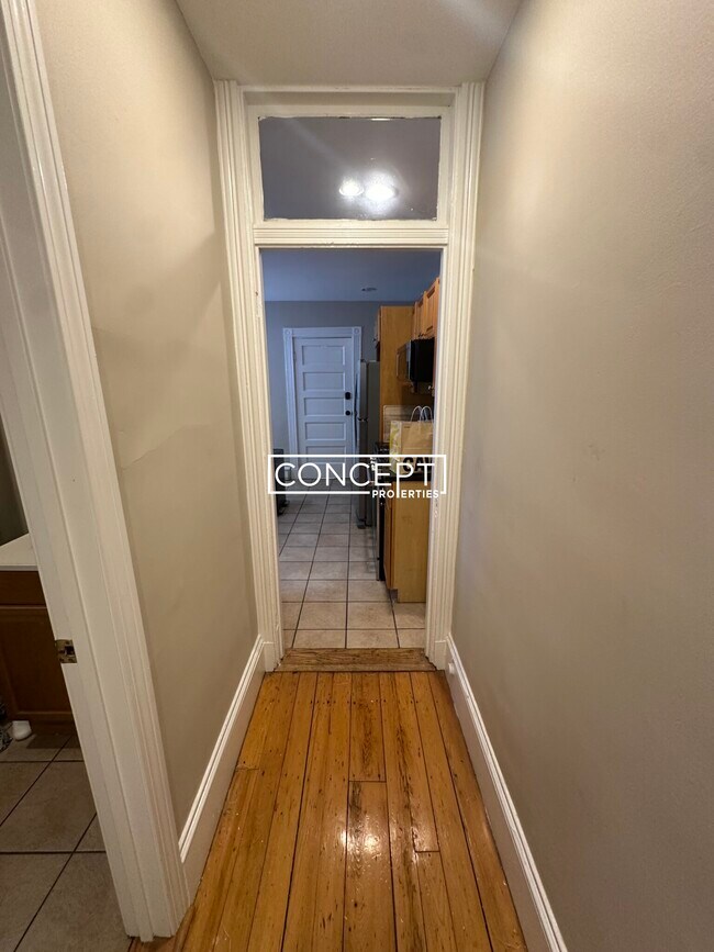 Building Photo - 66A Calumet St. Unit 2GC