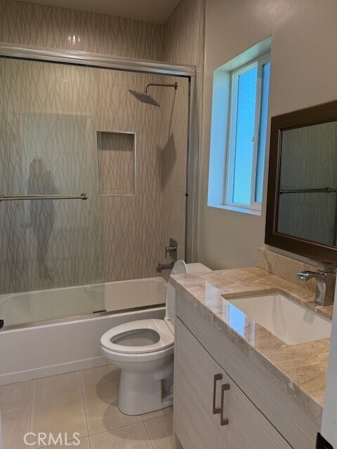 Building Photo - 17647 Hamlin St