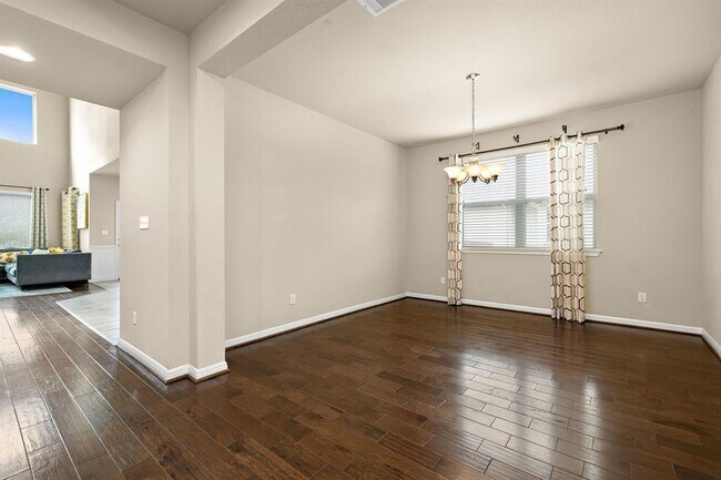 Building Photo - 19216 Elk Horn Dr
