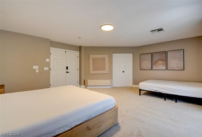 Building Photo - 7686 Gossamer Wind St