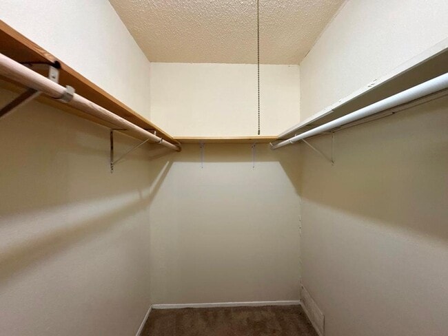 Building Photo - 5905 Burrough Dr