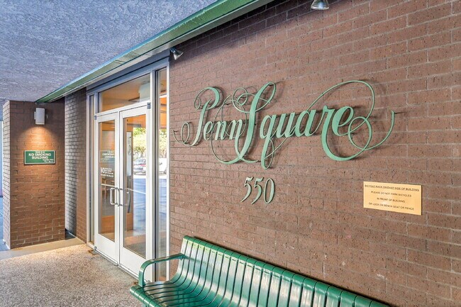 Building Photo - $1,645 - 1 Bed, 1 bath Condo in Denver wit...