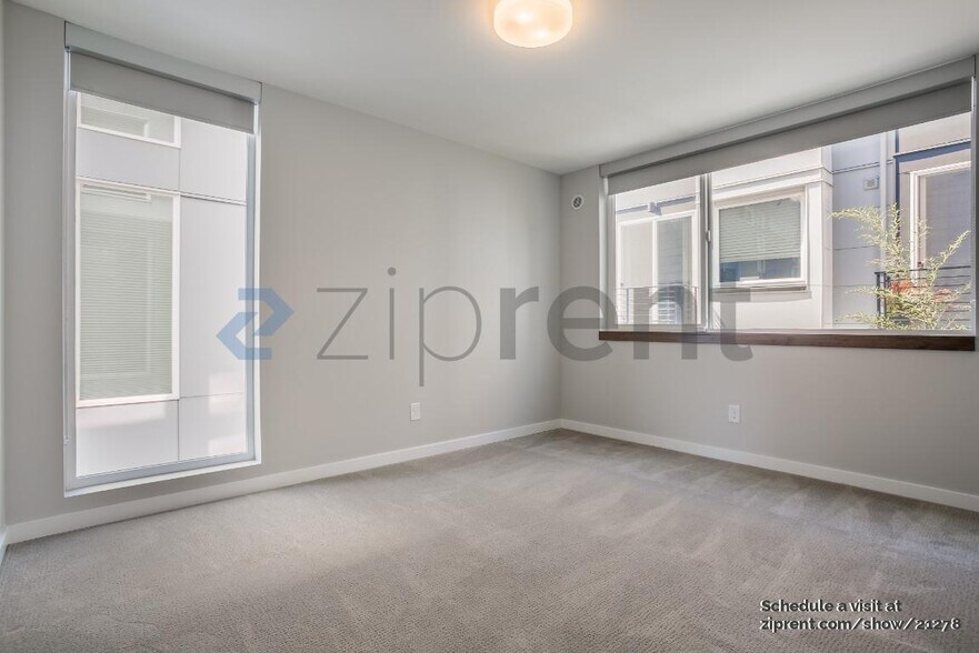 Building Photo - 1409 19th Ave
