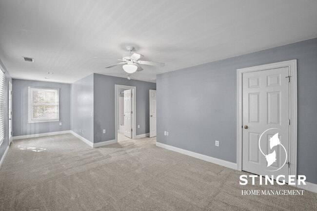 Building Photo - 130 Bartram Dr