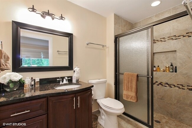 Building Photo - 1575 Anderson Ln