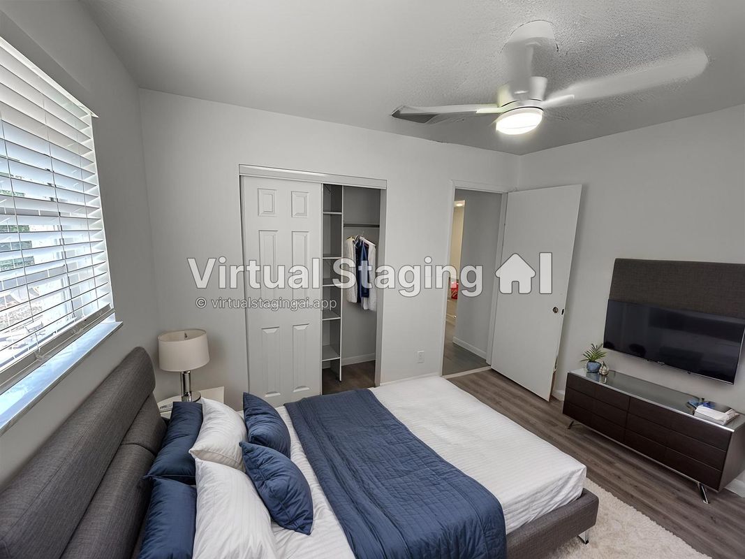 Building Photo - 800 SW 30th St