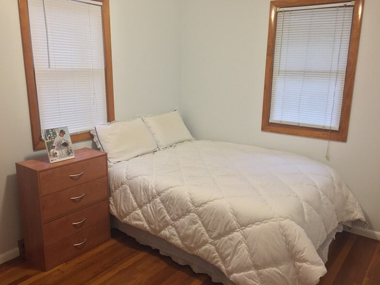 Bedroom 1 - 23 Sandy Brook Rd