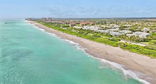 Building Photo - 705 Mainsail Cir