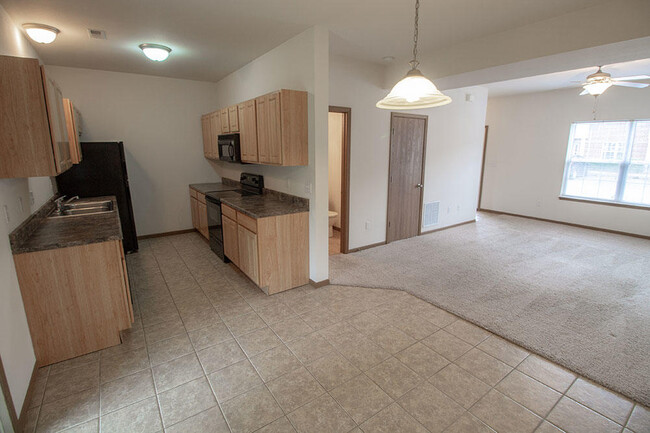 Building Photo - 1639 Citadel Dr
