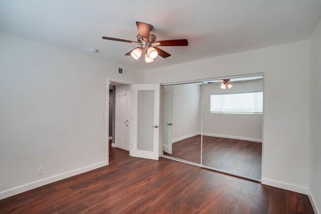 Building Photo - 920 Enterprise Ave