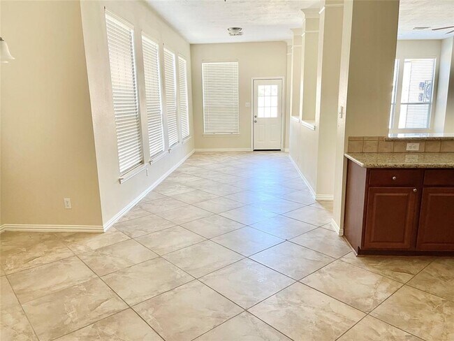 Building Photo - 7418 Parkcross Pl