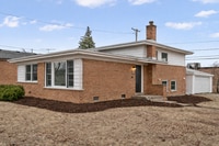 Building Photo - 172 Strieff Ave
