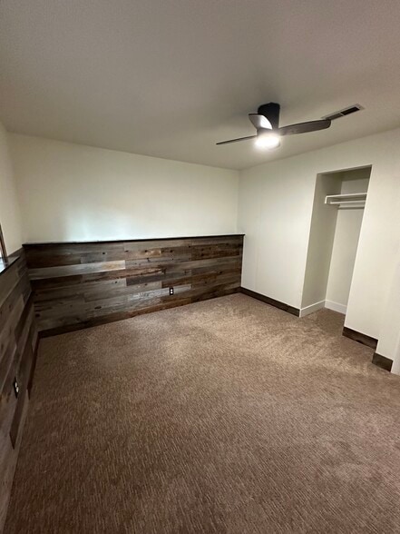 Building Photo - 2687 W 220 N