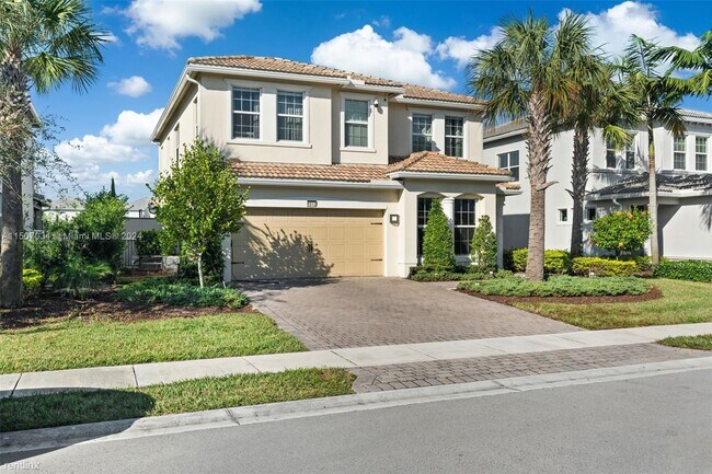 Building Photo - 5 br, 3 bath House - 1512 Bursera Ter