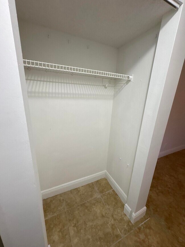 Building Photo - 1751 NW 75th Ave