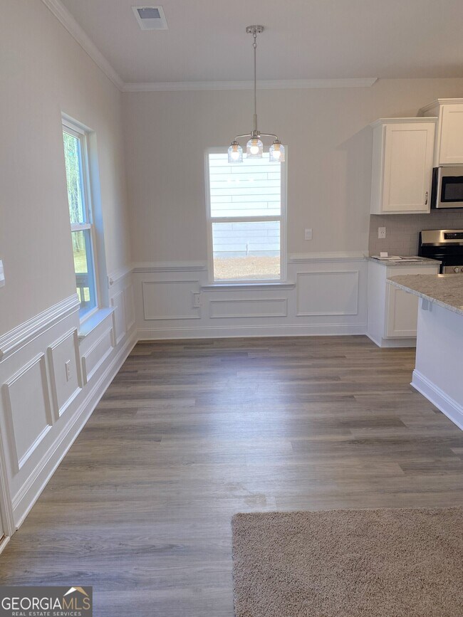 Building Photo - 210 Laney Dr