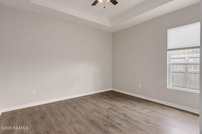 Building Photo - 109 Tyreek Dr