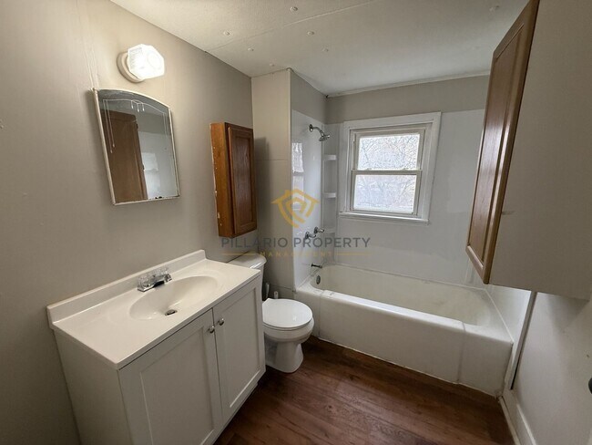 Building Photo - 209-211 N 16th Street